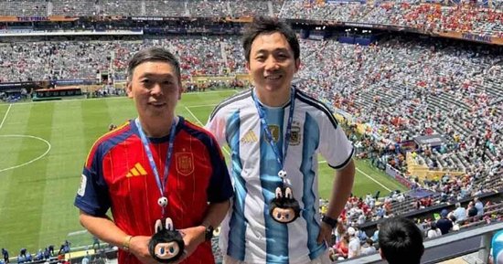 段永平：关注泡泡玛特	，跟李诞无关，但王宁微信是他给我的